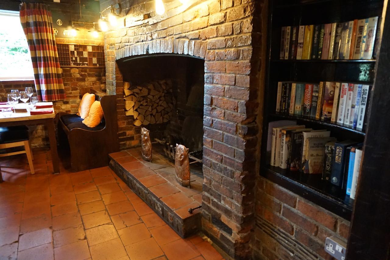The Red Lion Pub & Kitchen Bed and Breakfast Didcot Eksteriør billede