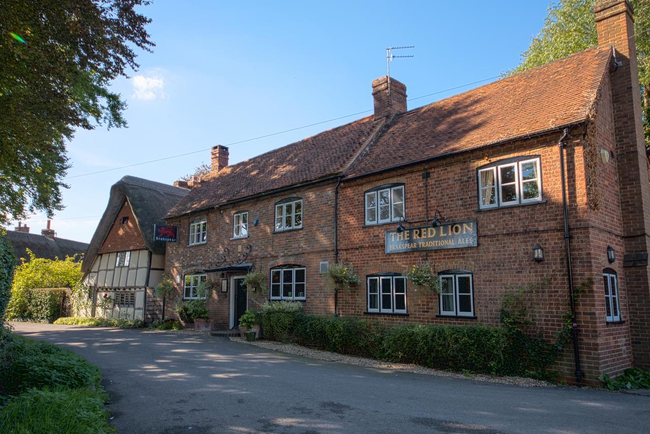 The Red Lion Pub & Kitchen Bed and Breakfast Didcot Eksteriør billede